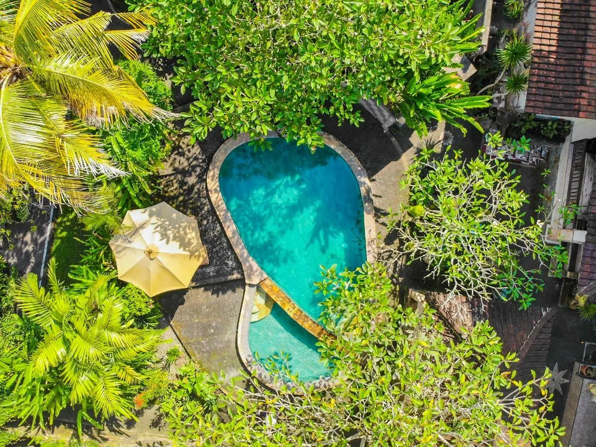 Villa Sari Bamboo Bungalows Ubud Indonesia