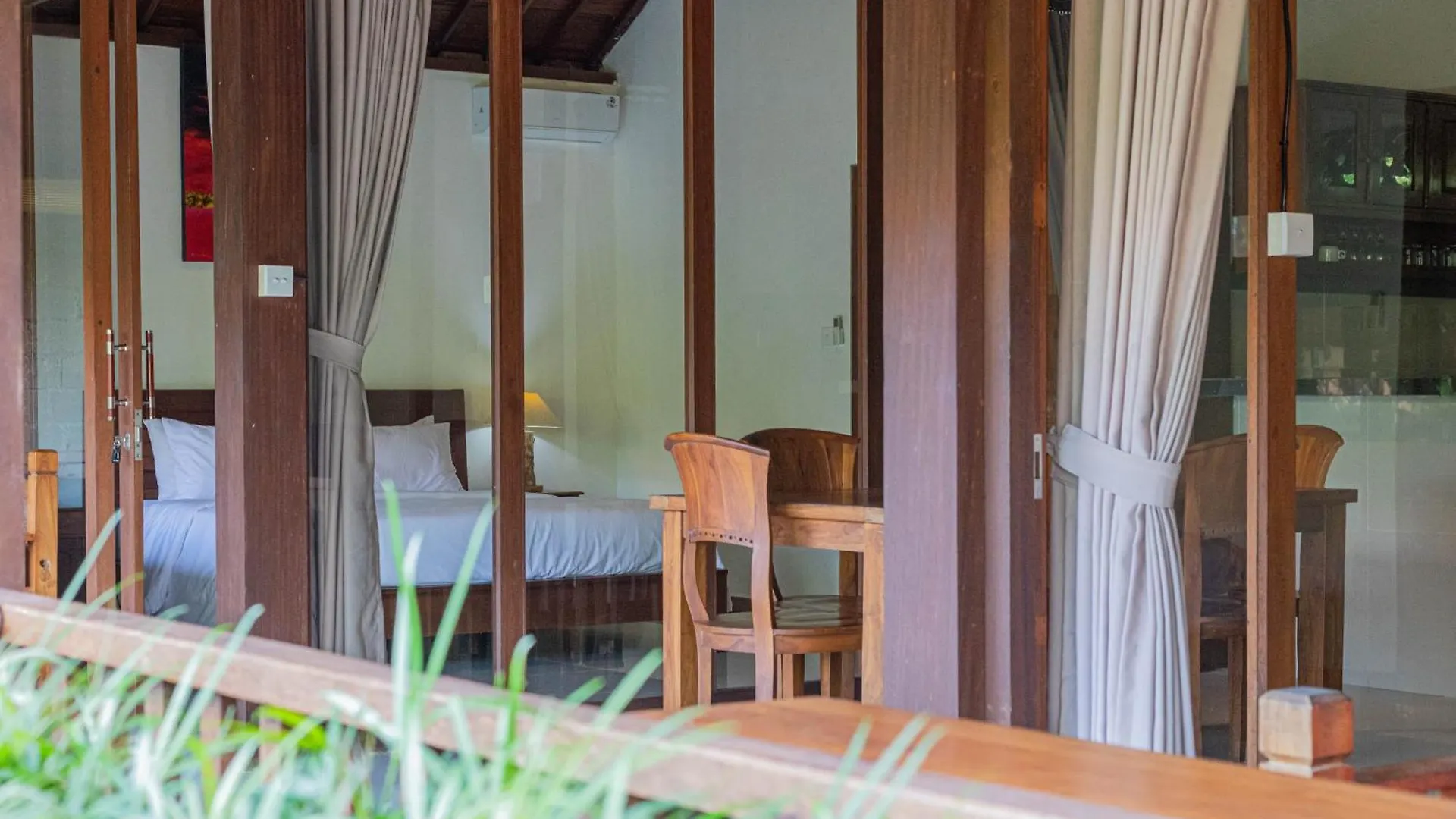 Sari Bamboo Bungalows Ubud Villa